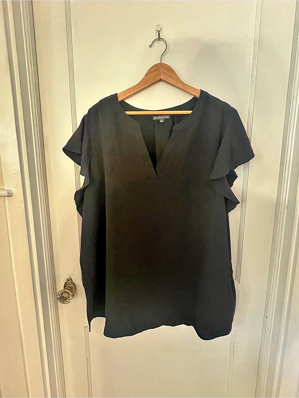 Adrianna Papell Black Ruffle Sleeve Blouse Size 3X Like New